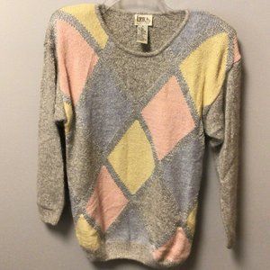 Erika Petites - Vintage pullover sweater made of a silk, angora, nylon, & lambsw